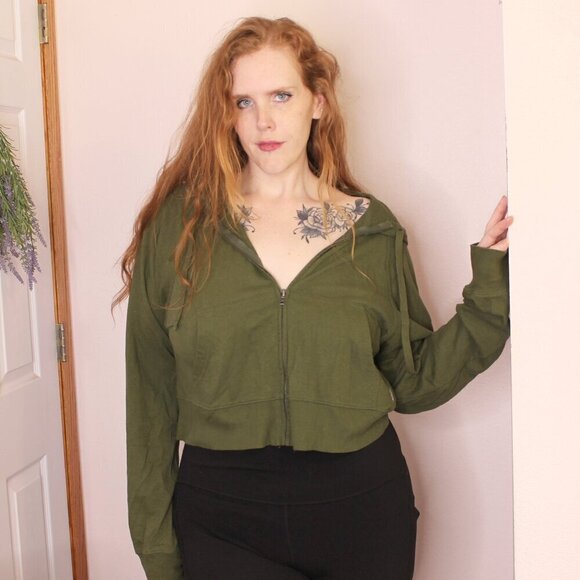 Free People Tops - Free People Movement Sting Like a Bee Hoodie Crop Green Zip Up Large
